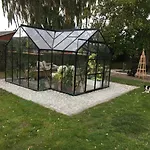 Thuro Homestay szállás *